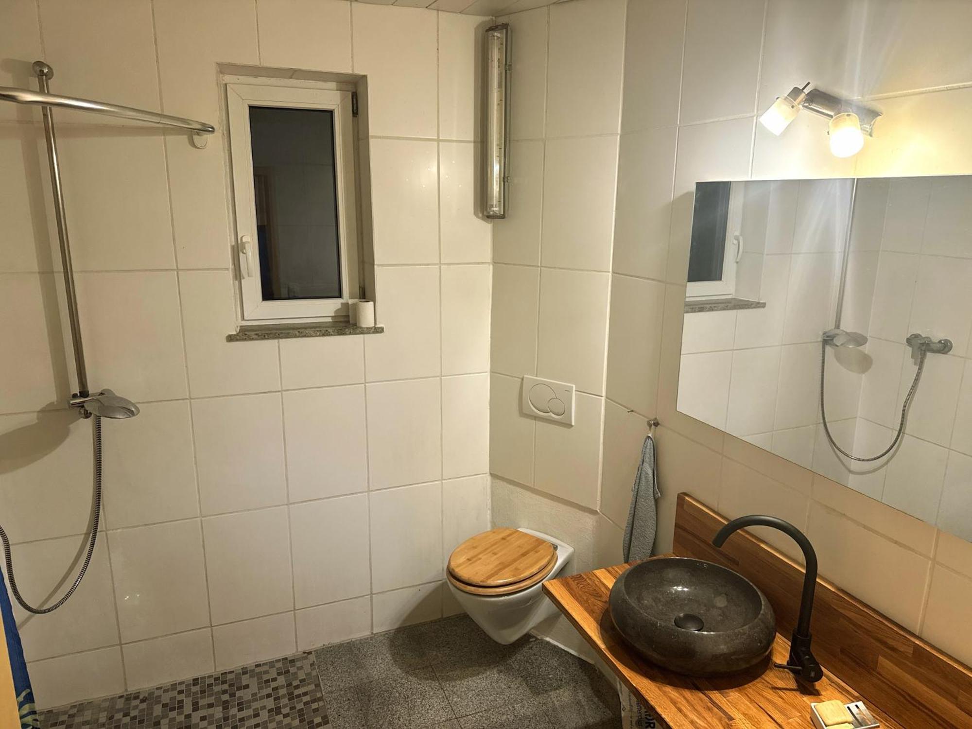 Heuhotel Farm Own Sleeping Bag Free Wifi * Hausbreitenbach